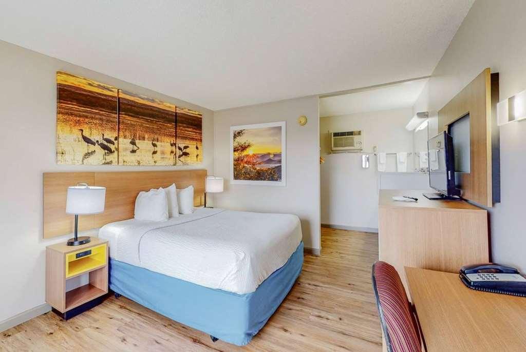 Days Inn By Wyndham סוקורו חדר תמונה