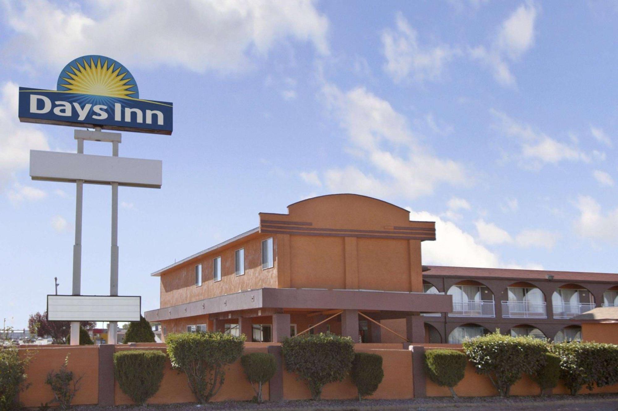 Days Inn By Wyndham סוקורו מראה חיצוני תמונה